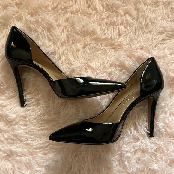 Used Black Jessica Simpson heels - Picture 2 of 2